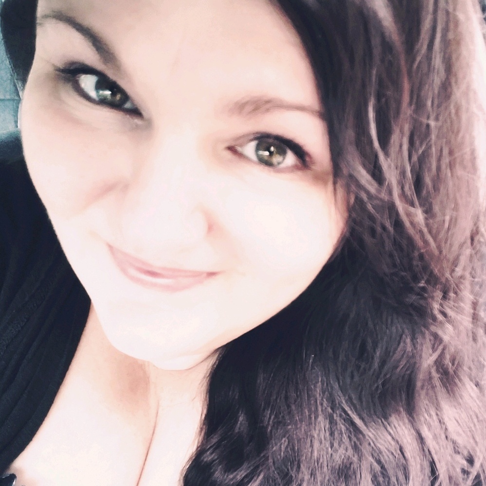 Meet your Posher, Annette